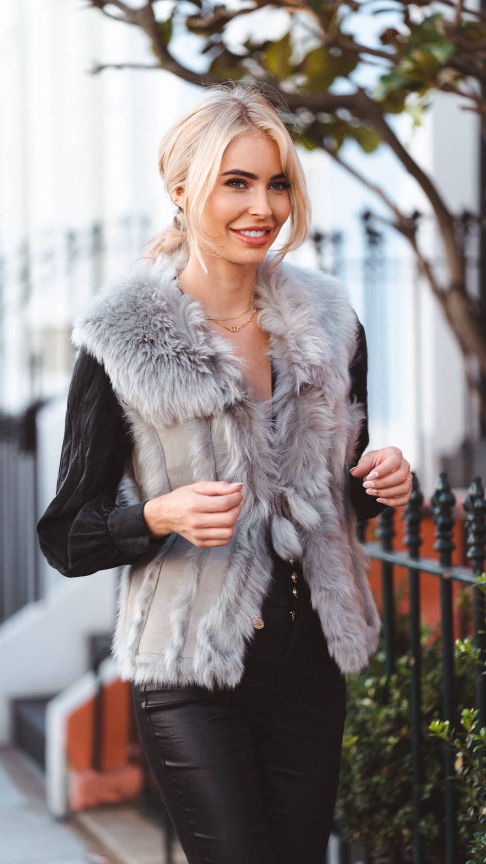 Sheepers SP .Z O.O. - Wholesale Outerwear Vest - Women's - Grey Piece Toscana Gilet5