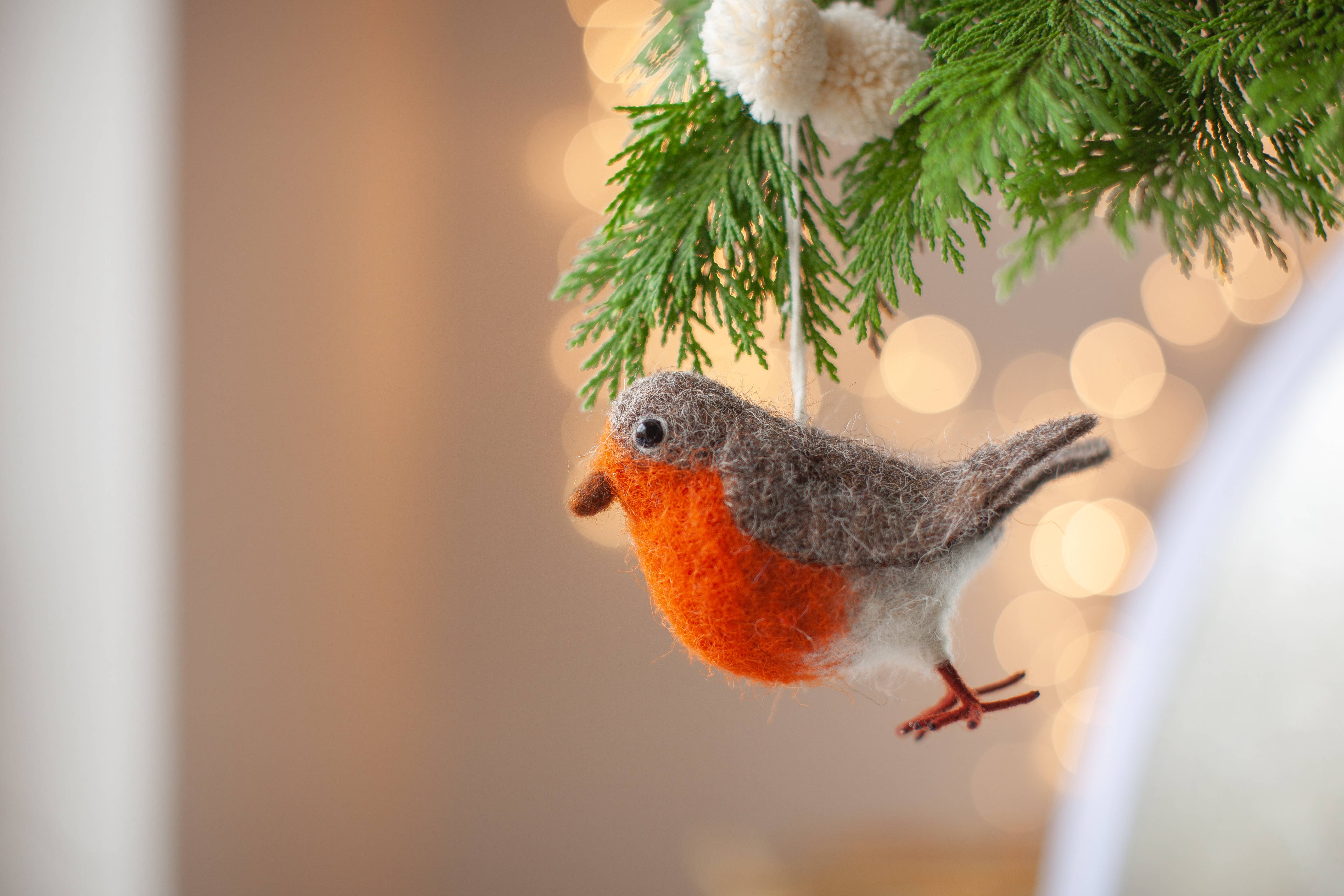 Sew Heart Felt – wholesale Christmas decoration – Robin the Robin Christmas Decoration1