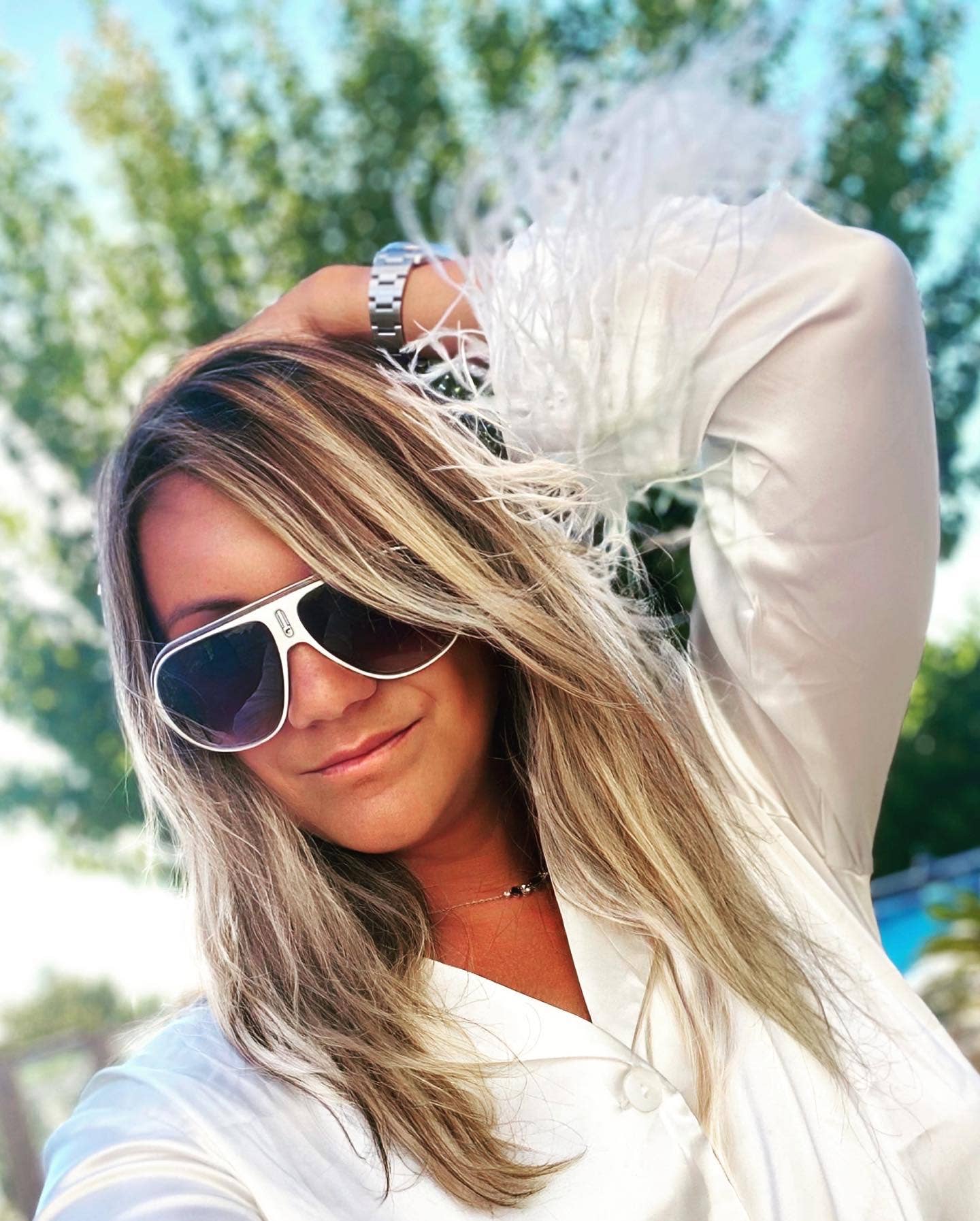 Plume AF Design - Vente Haut et bas de pyjama – femme - Pyjama extensible en satin avec garniture en plumes d'autruche amovible24