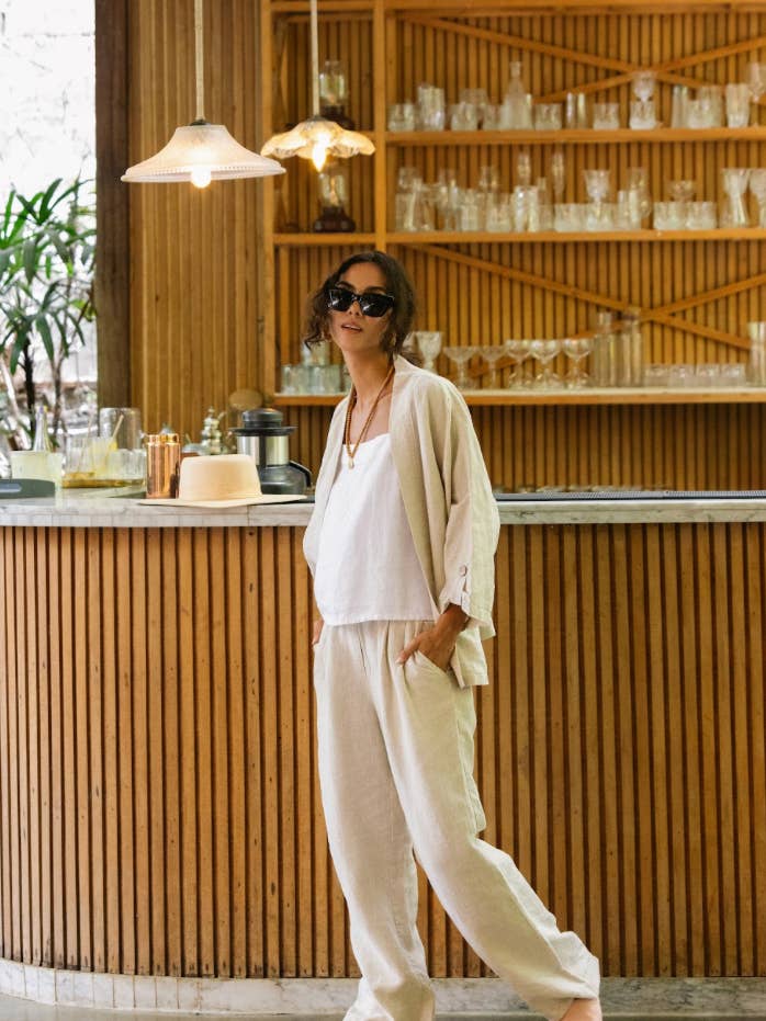 Linen kimono jacket BANOS in Natural melange for wholesale on Faire3