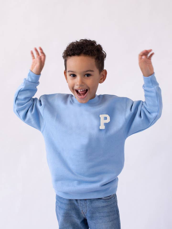 KIDS - Lichtblauw sweatshirt | Inicial Mini Rizo voor wholesale door Anitials