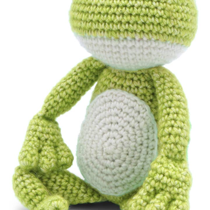 Hardicraft - Wholesale Knitting/Crochet Supplies - DIY Crochet Kit - Vinny Frog2