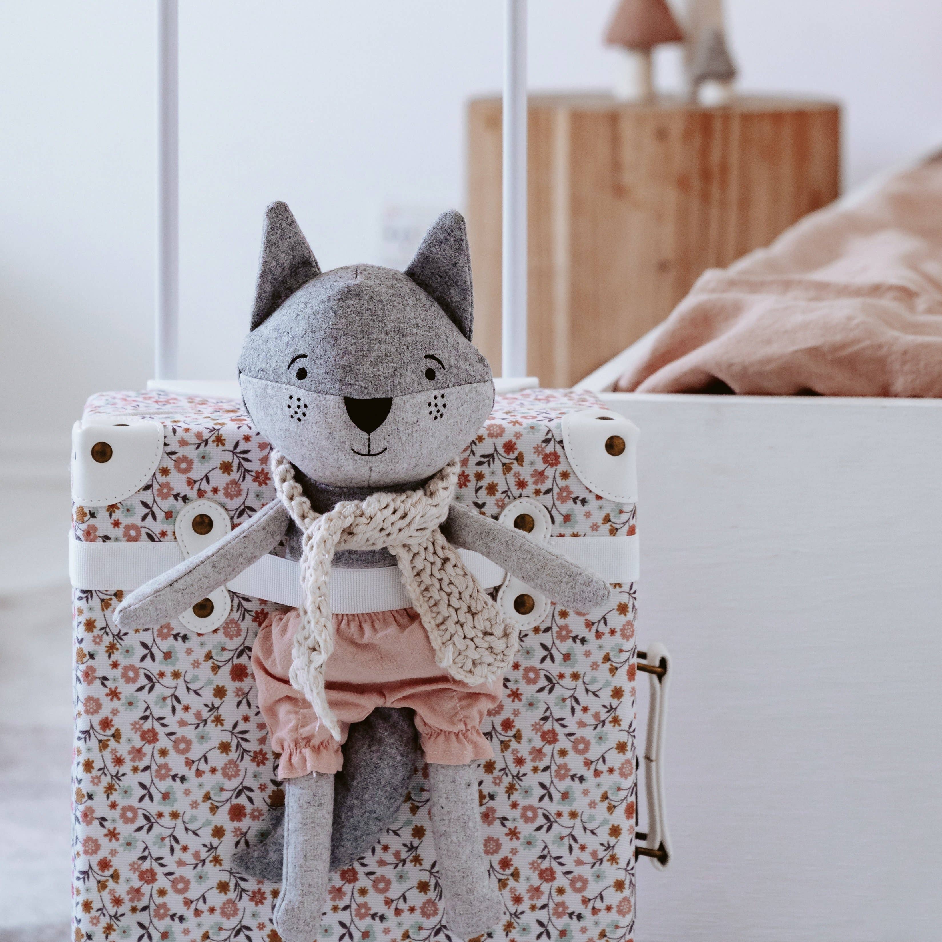 and the little dog laughed - Venta al por mayor Peluche - Niños y bebés - Maisie Mapache | juguete de peluche1