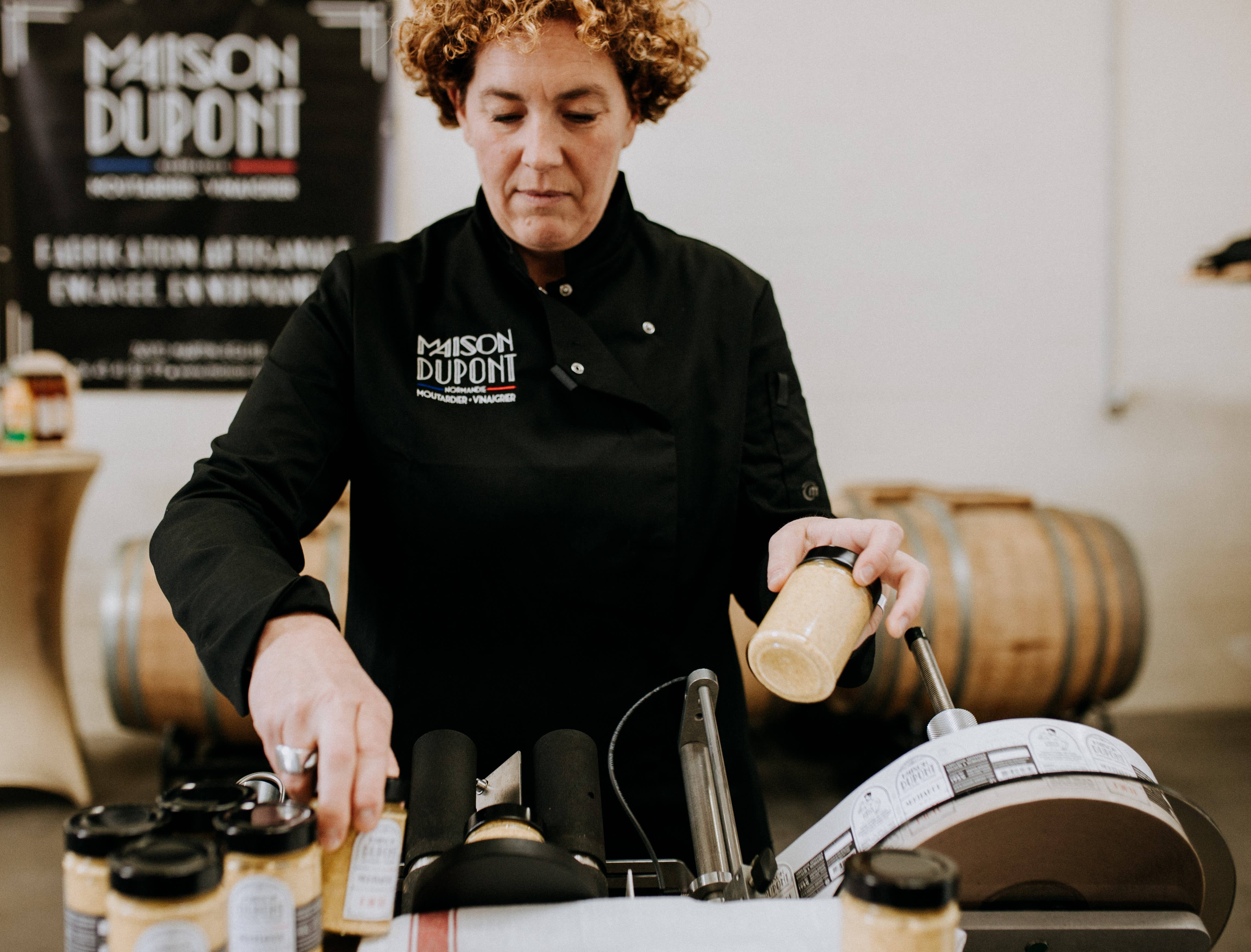 MAISON DUPONT - Wholesale Mustard - Dupont Mustard - Finely Ground 195g5