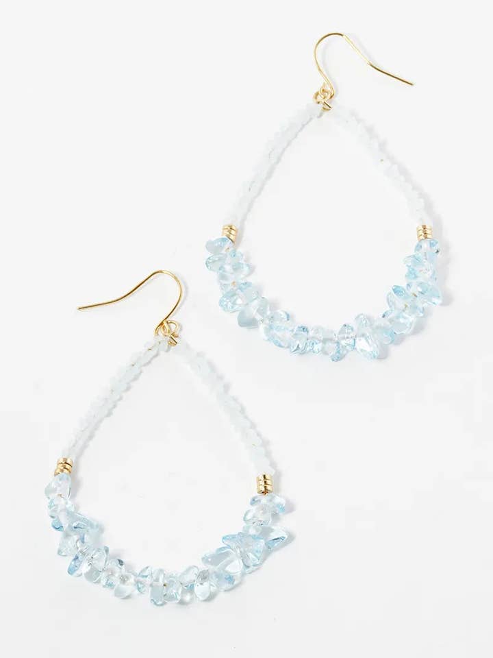 Chip-Stein- und Glasperlen-Tropfen-Ohrringe für den Großhandel von Wild Honey