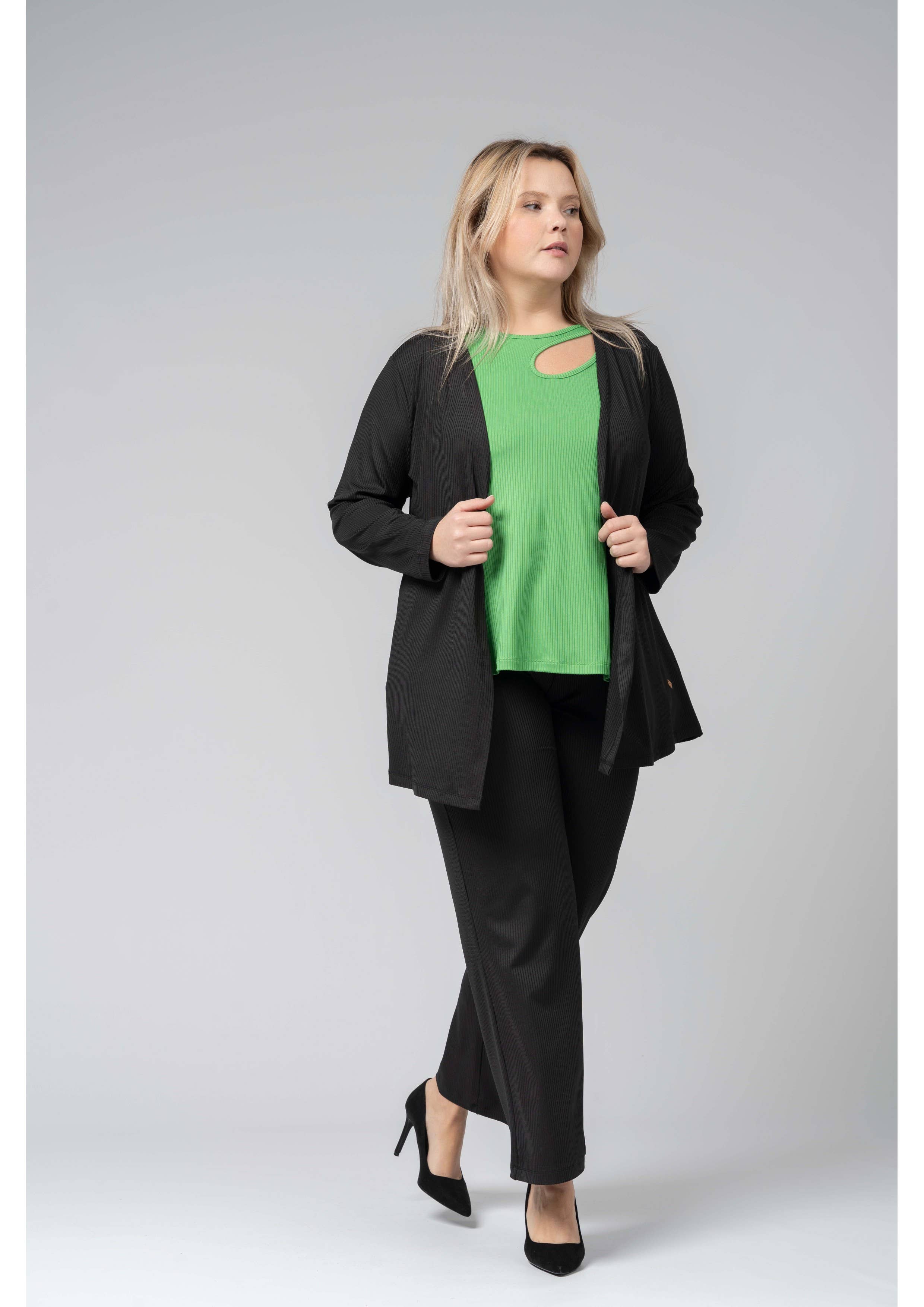 Teresa Cardoso Oliveira - Wholesale Broek - Dames - 243016 - Gebreide broek uit de Lente/Zomer collectie in grote maten5