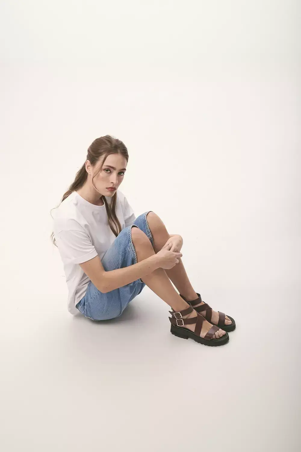 Amén - Wholesale Sandals - Women's - Brown Holy Strappy Sandals with Buckles
2