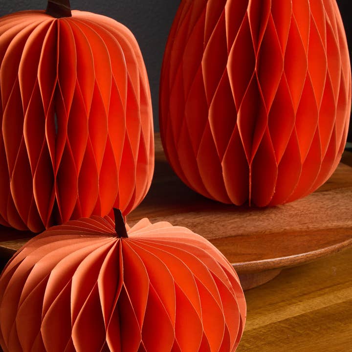 Your Heart's Content - Wholesale Decorative Tabletop Object - Honeycomb Pumpkin Autumn Shelf Sitter, Halloween Table, Cat5