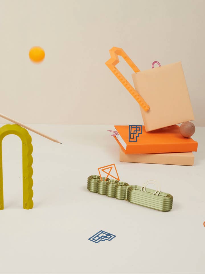 Règle à bulles pour la vente par Form & Seek