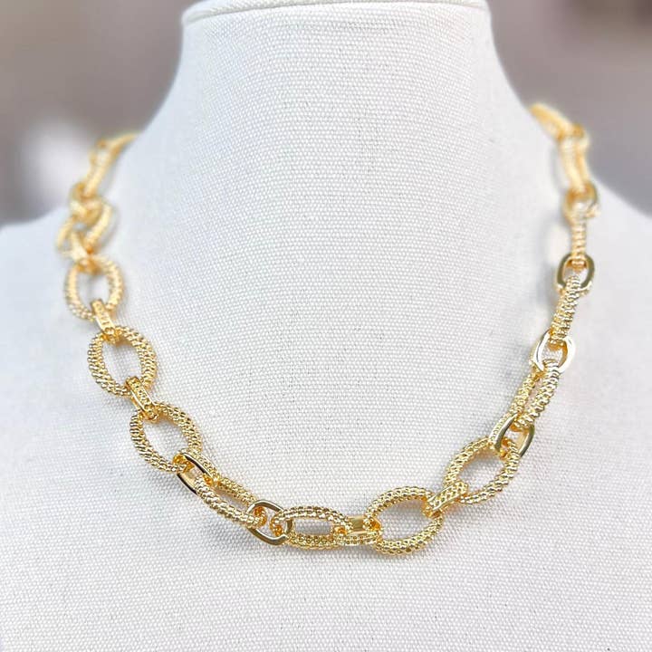 Goldene klobige Kettenhalskette für Frauen für den Großhandel von Rossie Jewellery