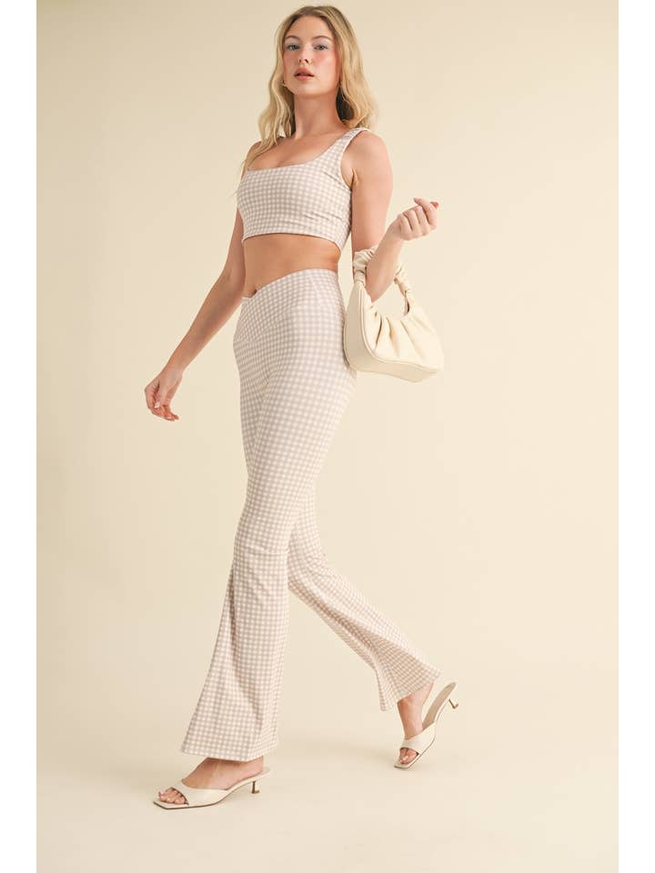 KIMBERLY C – Engroshandel Sports-/loungeleggings – til kvinder – Gingham Print Højtaljede Crossover Flare Leggings1