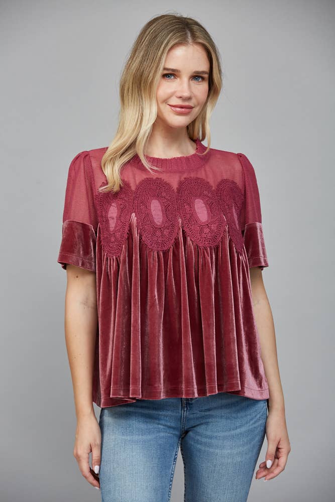 FATE – Blusa - Mulher por atacado – TOP DE VELUDO COM DETALHE DE RENDA FT254749