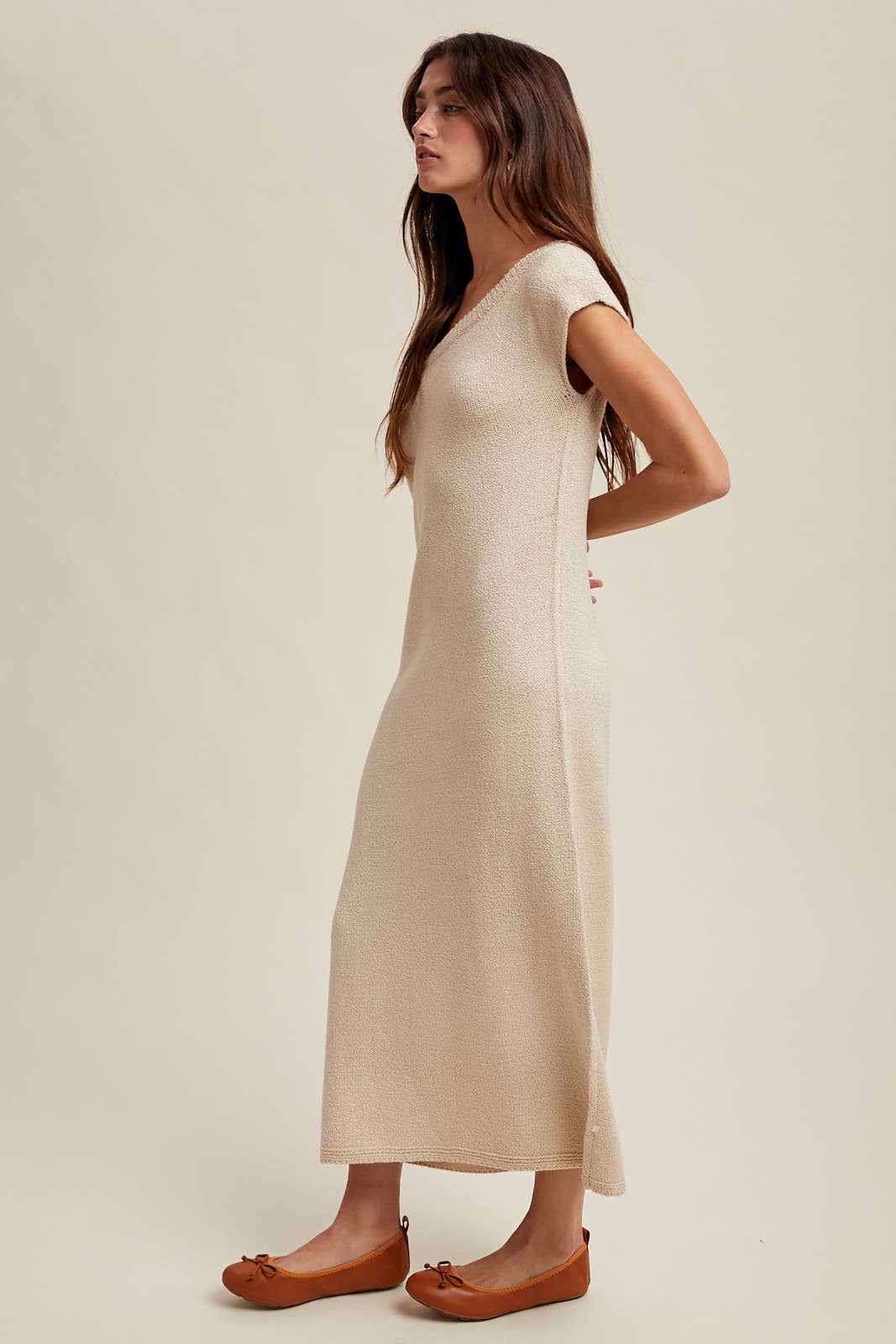 Wishlist Apparel - Wholesale Dress - Women's - SCOOP NECK KNIT SWEATER MIDI DRESS / WL25-115359