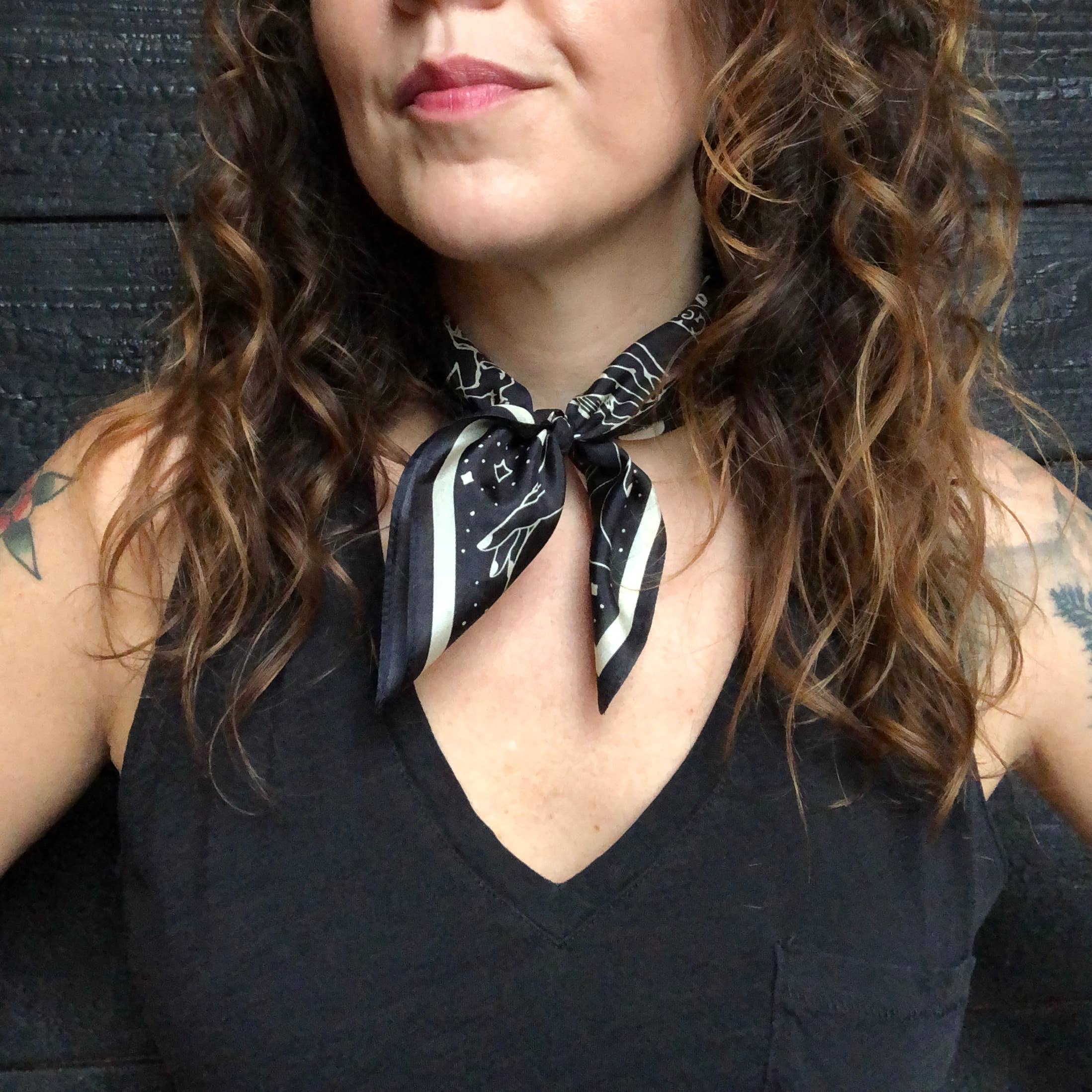 Curious Prints - Wholesale Scarf - Women's - 100% Silk Scarf Zodiac Signs Astrology Bandana Tapestry1