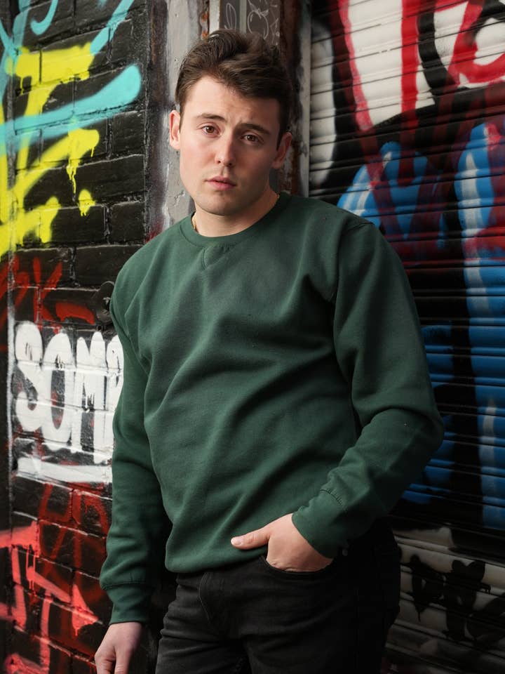 Bosque Verde Sudadera con capucha verde bosque de venta al por mayor en Faire