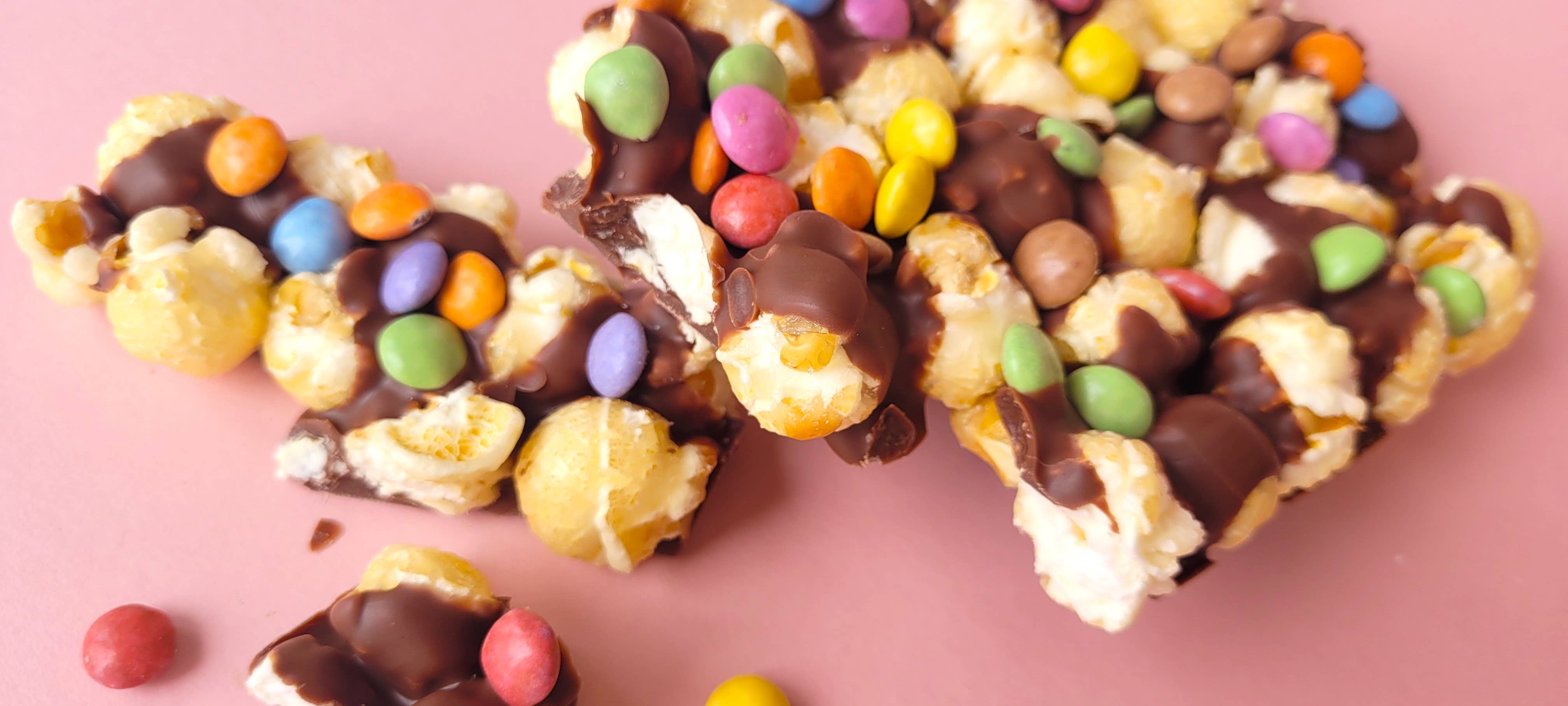 Joypots Ltd - Venta al por mayor Chocolate - Barra de palomitas de chocolate con leche - Dotty4