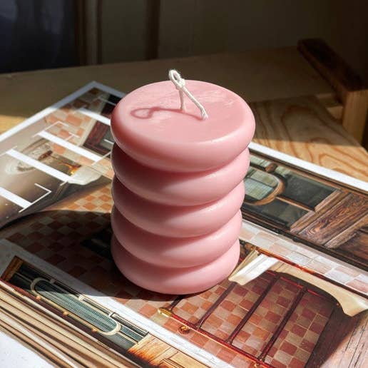 Eloise and Oliver - Wholesale Novelty Candle - Squiggle Candle