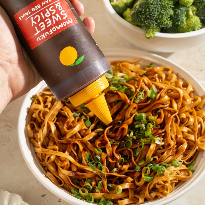 Momofuku - Wholesale BBQ Sauce - Sweet and Spicy Korean BBQ Sauce