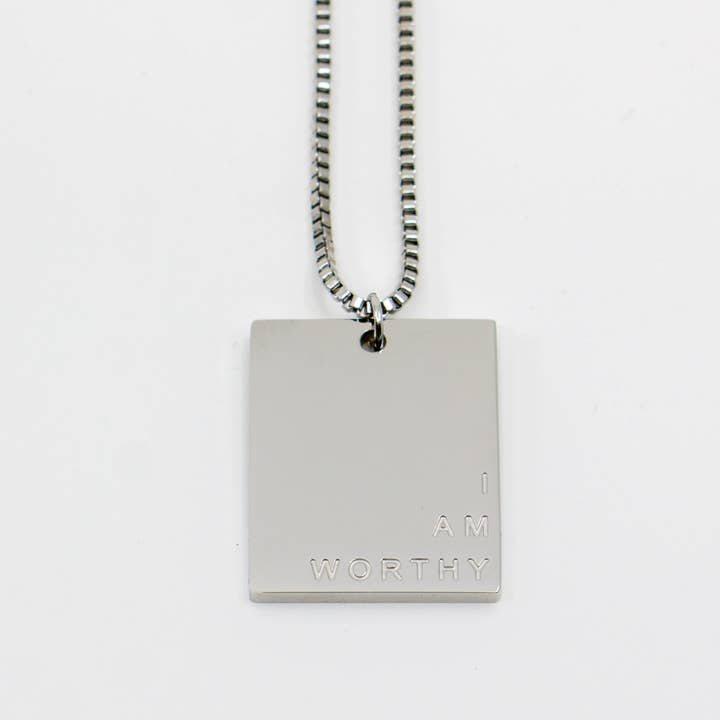 Colgante con etiqueta I AM WORTHY para venta al por mayor de FIERCE ONE