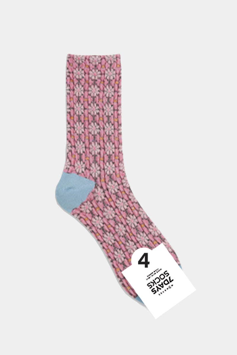 7DAYSSOCKS - Wholesale Socks - Women's - Women's Crew Embo Flower Socks3