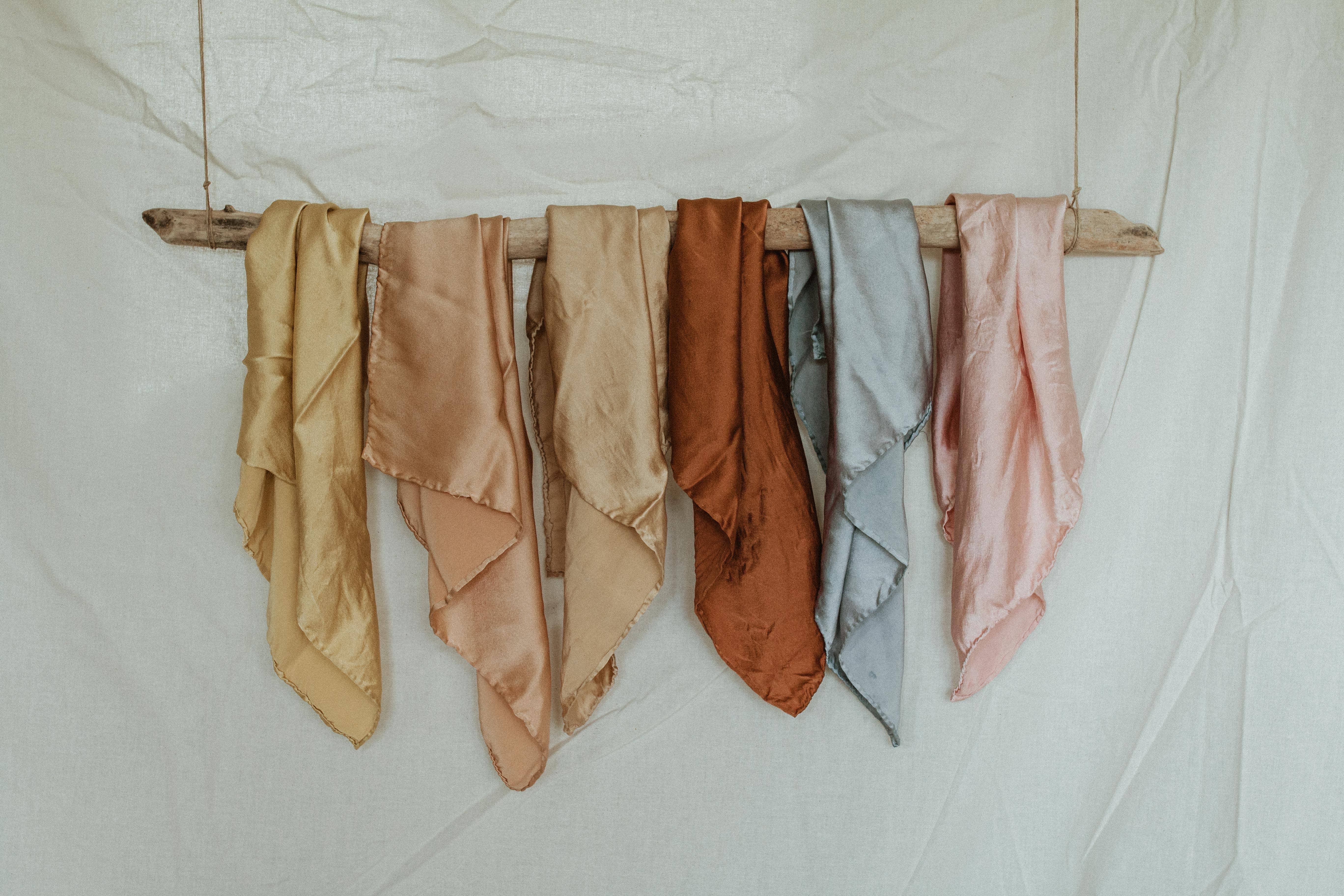 Eloise et moi - Wholesale Scarf - Women's - Naturally dyed charmeuse silk scarf4