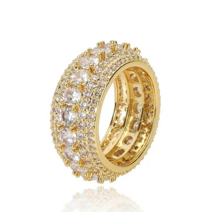 GB Jewelry – Großhandel Mehrsteinige Ringe – King Ring aus 18 Karat Gold mit Diamant