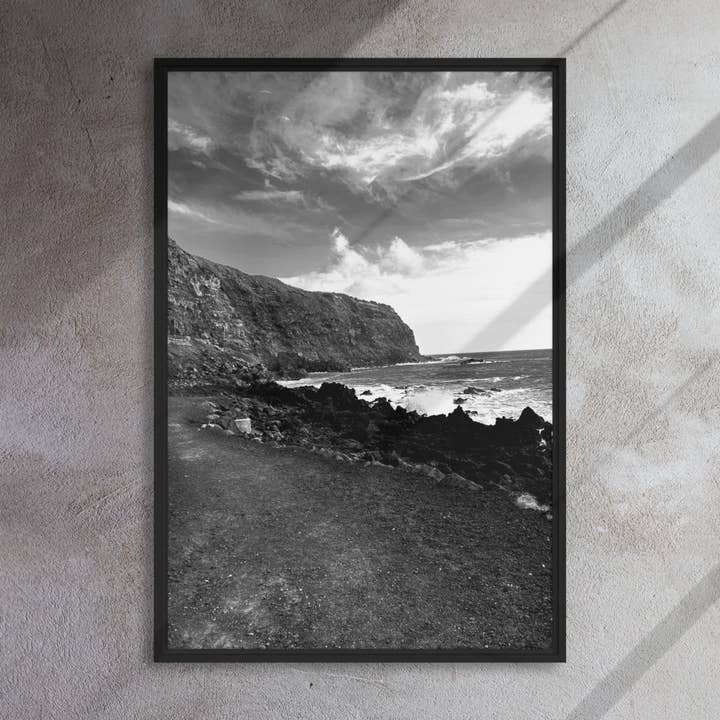 Monmouth Paragon - Wholesale Art Print - Black Sand Framed Canvas Prints9