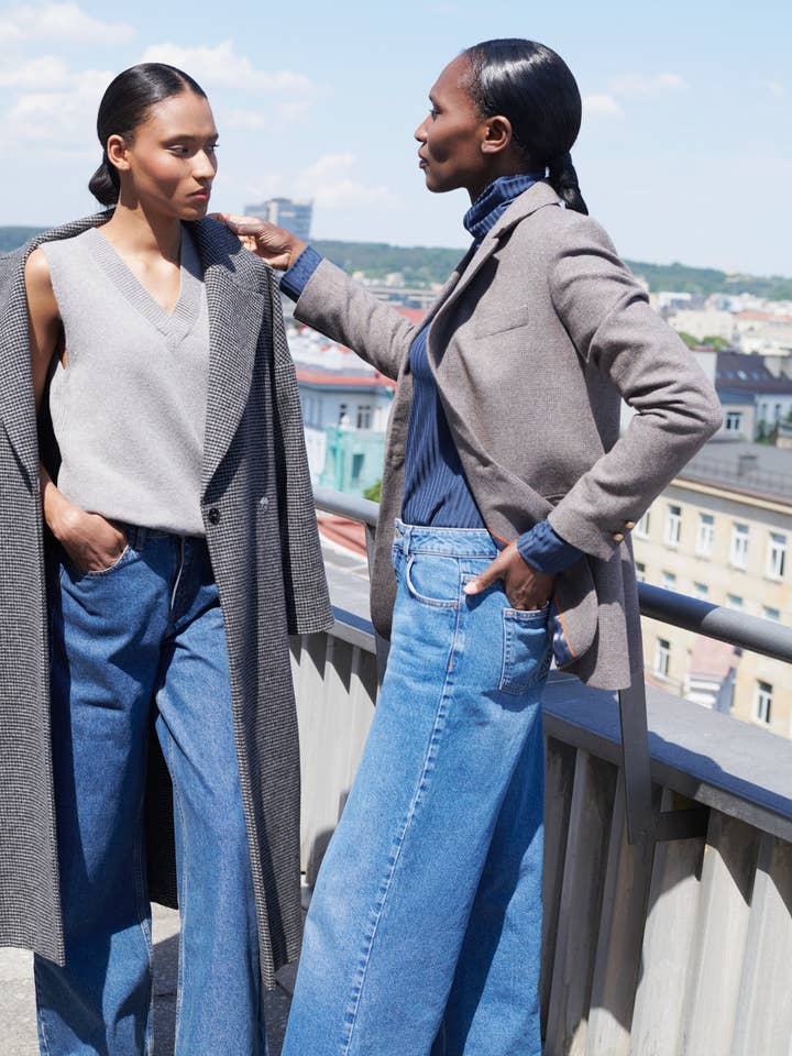 CAPSULE by Agnė Gilytė - Wholesale Jeans - Women's - Jeans 'HARLEM' | wide leg quality denim13