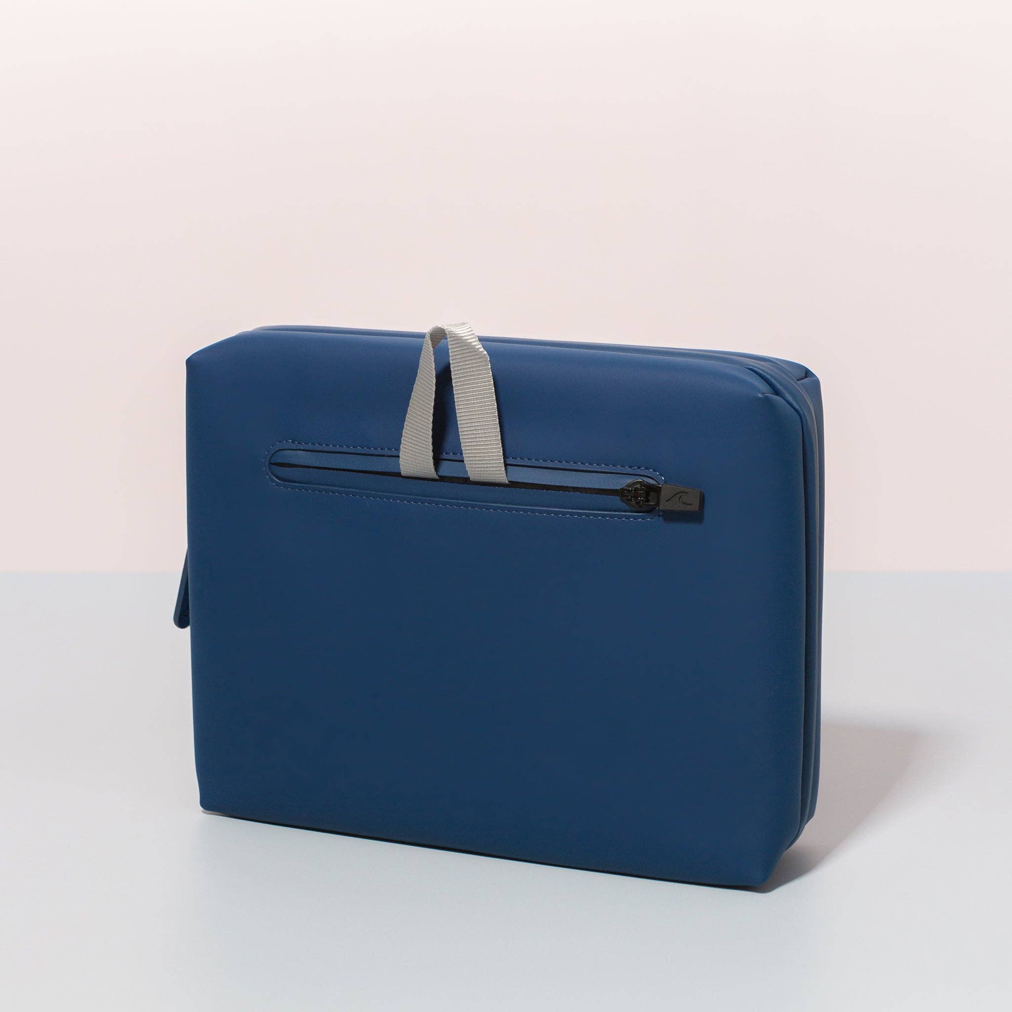 OneNine5 - Wholesale Toiletry Bag - Unisex - Eco Travel Wash Bag, Havelock Blue5