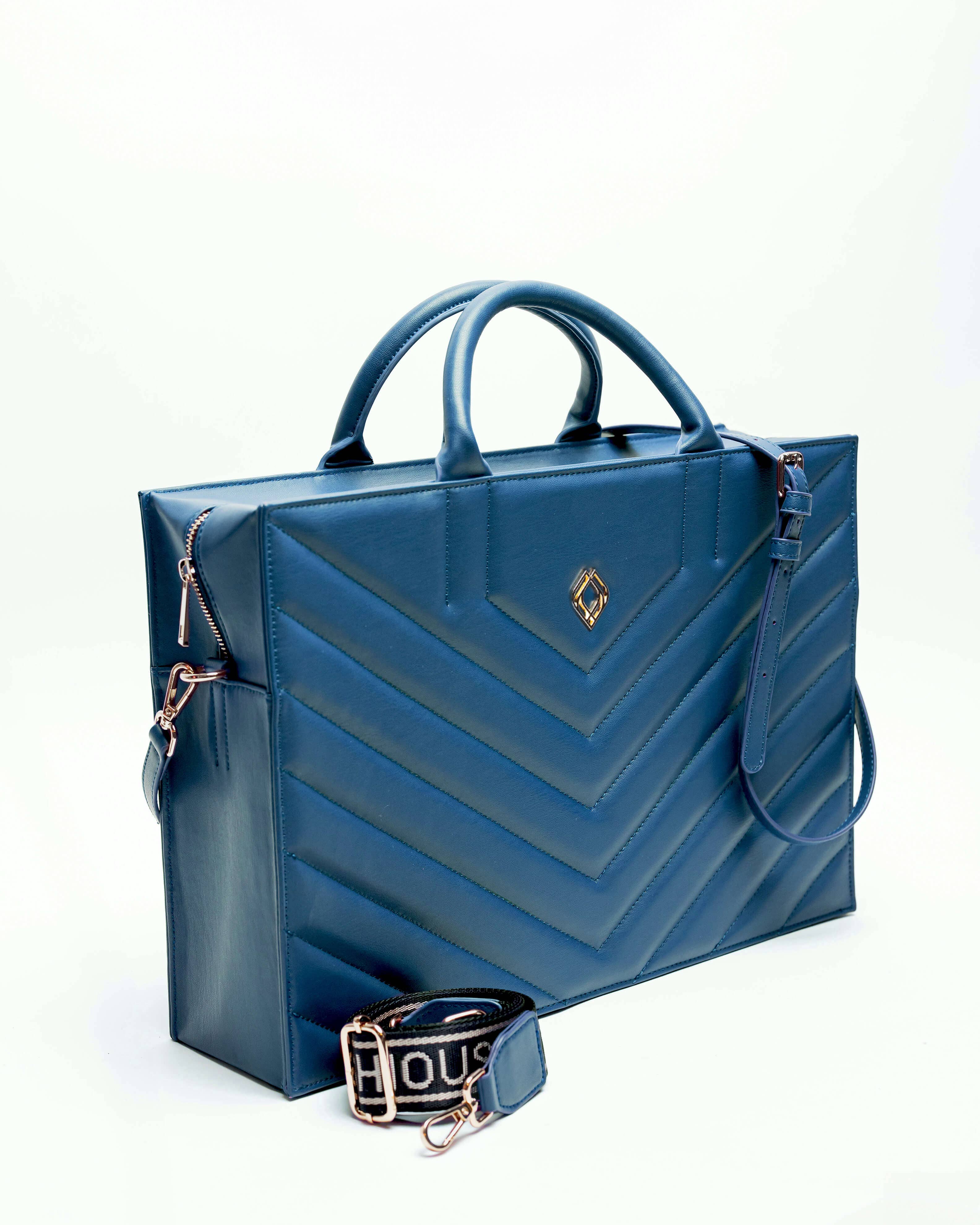 Trashious – Großhandel Schultertasche – Damen – Trashious Business-Tasche und Laptoptasche aus Apfelleder in Blau0