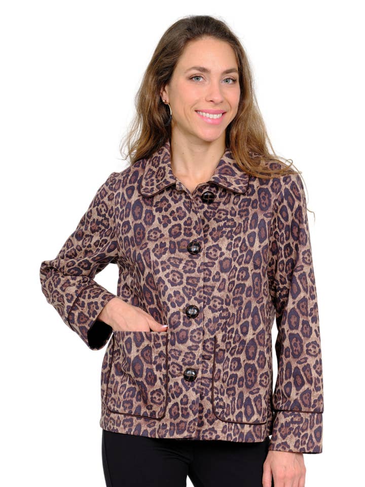 Veste à boutons imprimé léopard avec poches avant - Courtney pour la vente par LIOR / ALISHA D