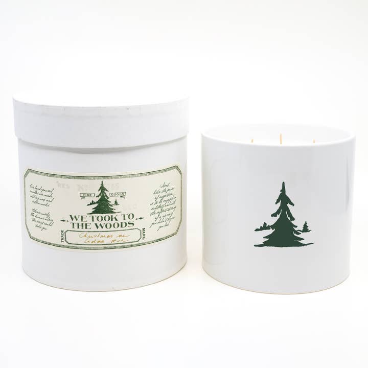 Noël à Cedar Run - Grande porcelaine pour la vente par We Took To The Woods