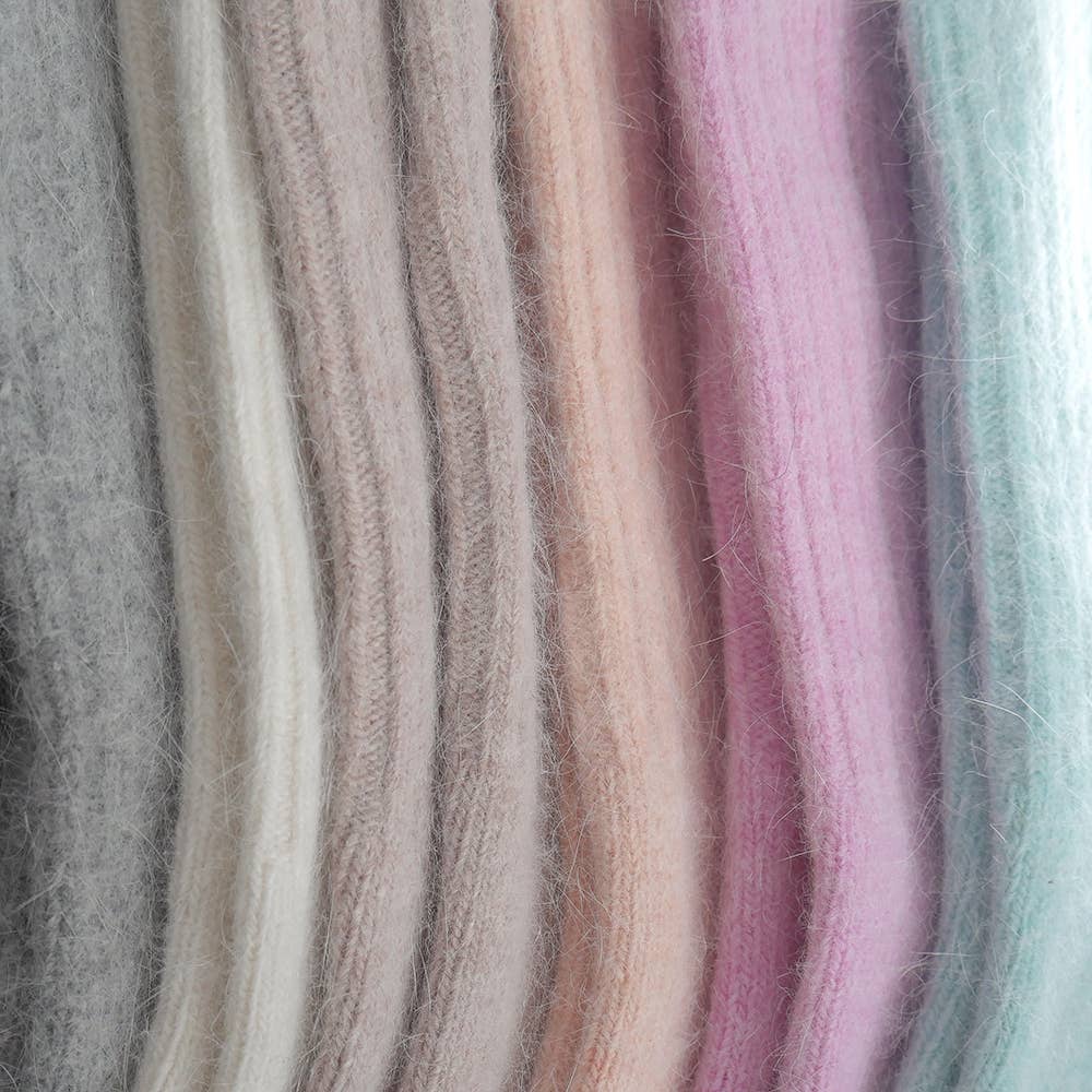 ELMNTL - Wholesale Socks - Women's - Super Soft Wool Socks - Cream3