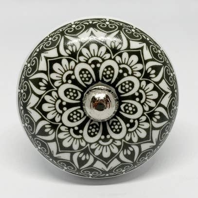 Pomello in ceramica “Black Mandala" per la vendita all'ingrosso da parte di The Cherry in the cake