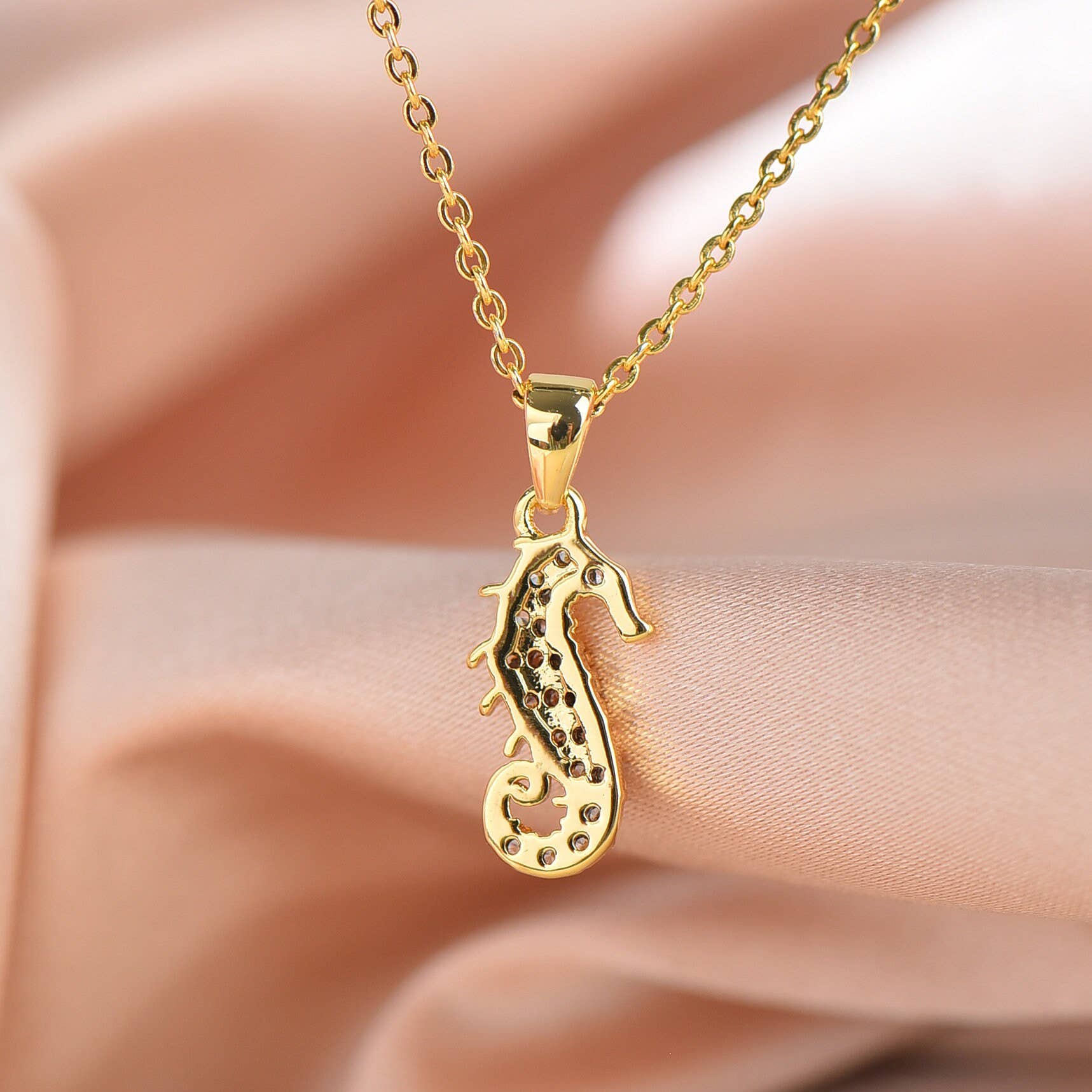 Jewel Pledge - Wholesale Individual Charm/Pendant - Micro Pave Gold Sea Horse CZ Charm,CPG4311