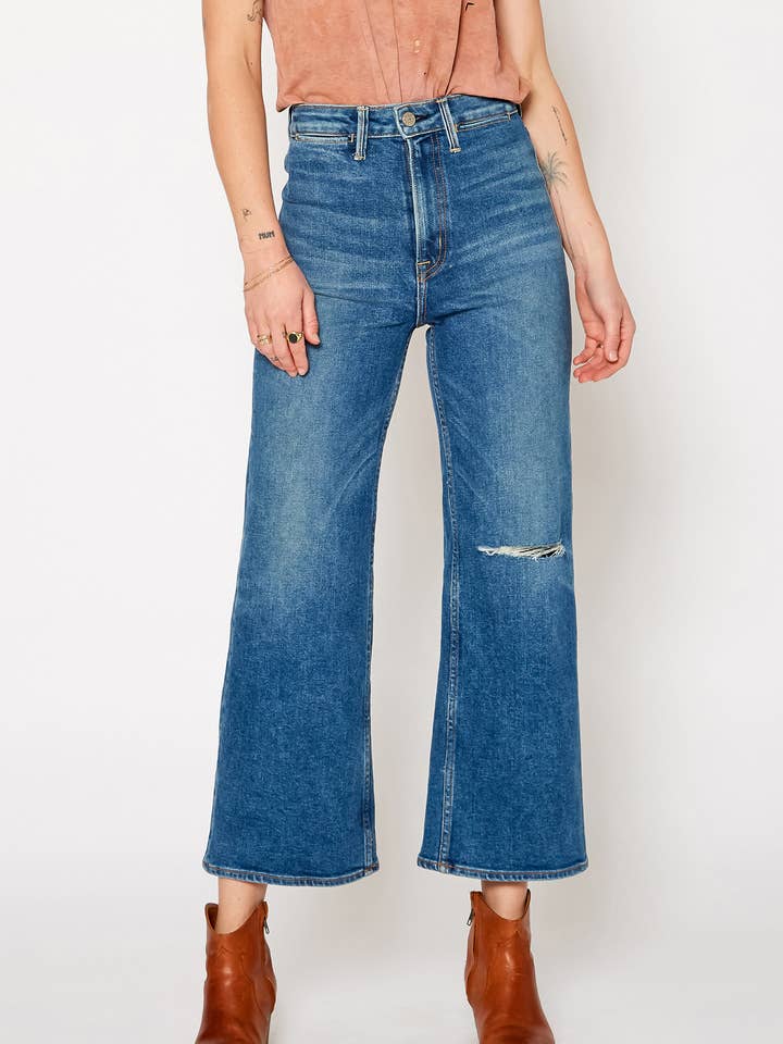 Håber Queen Jeans med høj højde med korte ben - Hope Wash for engroshandel på Faire0