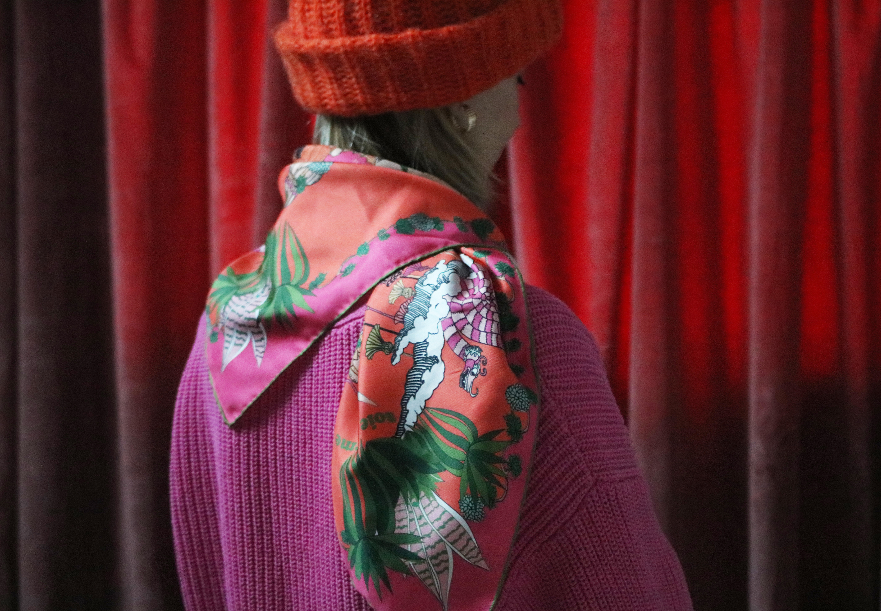 SOIE-MEME – wholesale Halsduk - Dam – Dröm Platser - Orange4