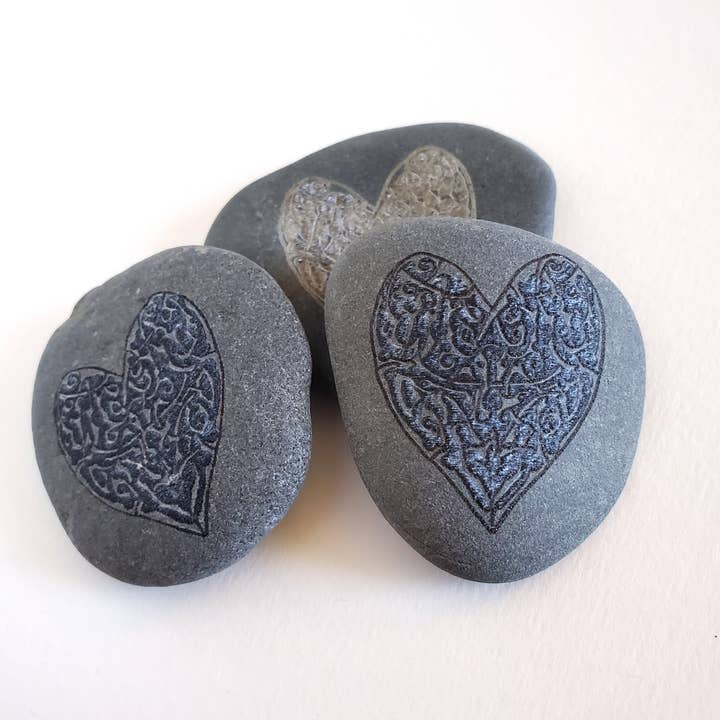 Lyoncraft - Wholesale Spiritual Stone/Crystal - Celtic Heart Design Engraved Palm Stones, Worry Stones