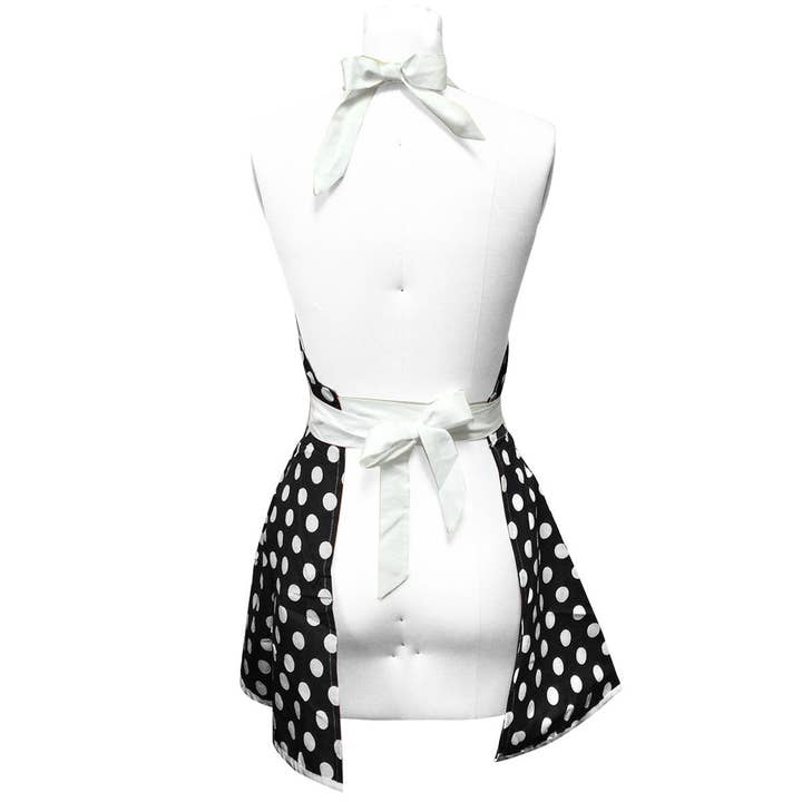 Wrapables.com - Wholesale Apron - Wrapables Adjustable Flirty Hostess Apron12