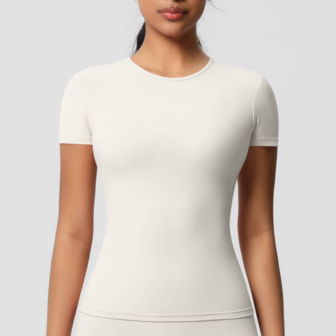 Sodalemon – wholesale Activewear set – Women′s – Women Yoga Set: Quick Dry Breathable Short Sleeve + Shorts23