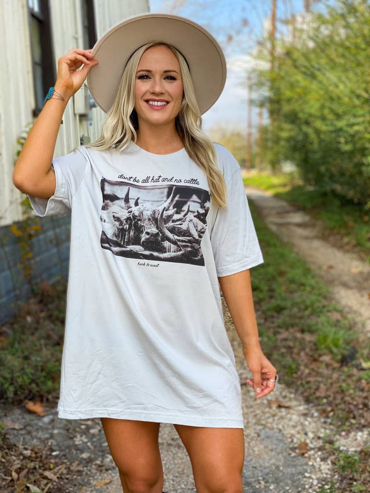 Maglietta All Hat no Cattle per la vendita all'ingrosso da parte di Hank & Scoot