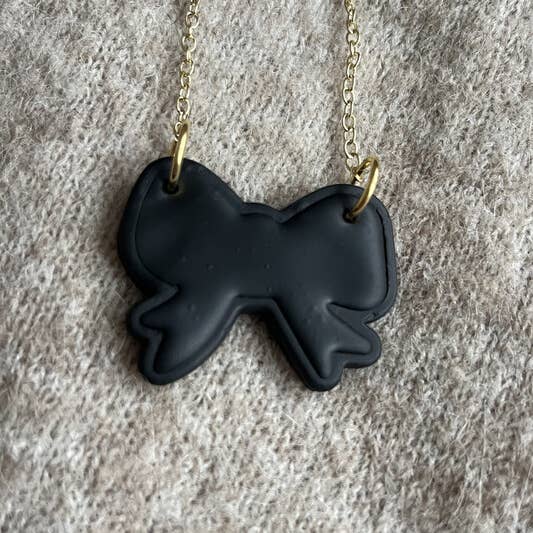 Jewelry By Elina Dahl - Wholesale Pendant/Charm Necklace - Necklace black bow.