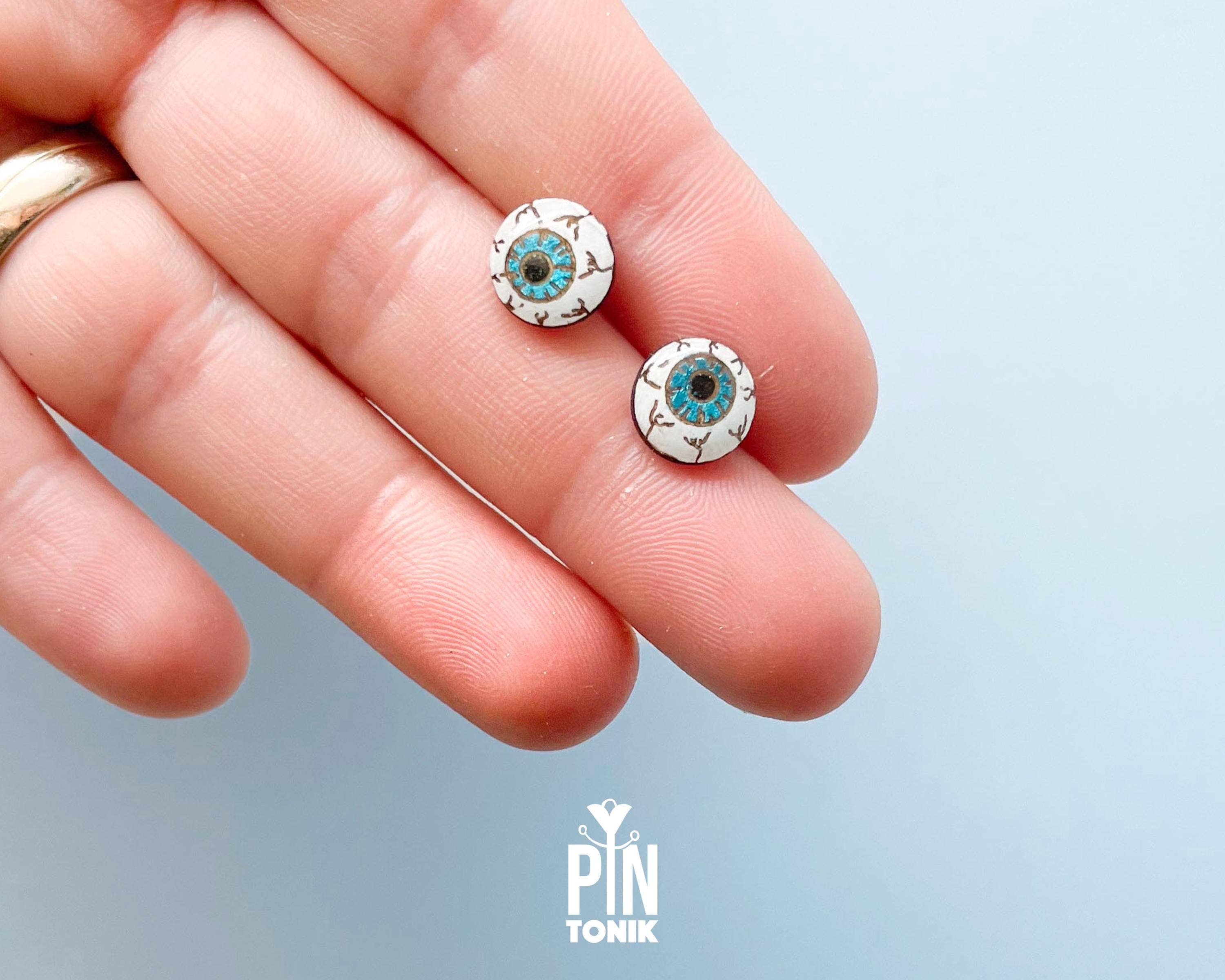 PinTonik - Wholesale Stud/Post Earrings - Spooky Eyeball Earrings - Creepy Halloween Accessories0