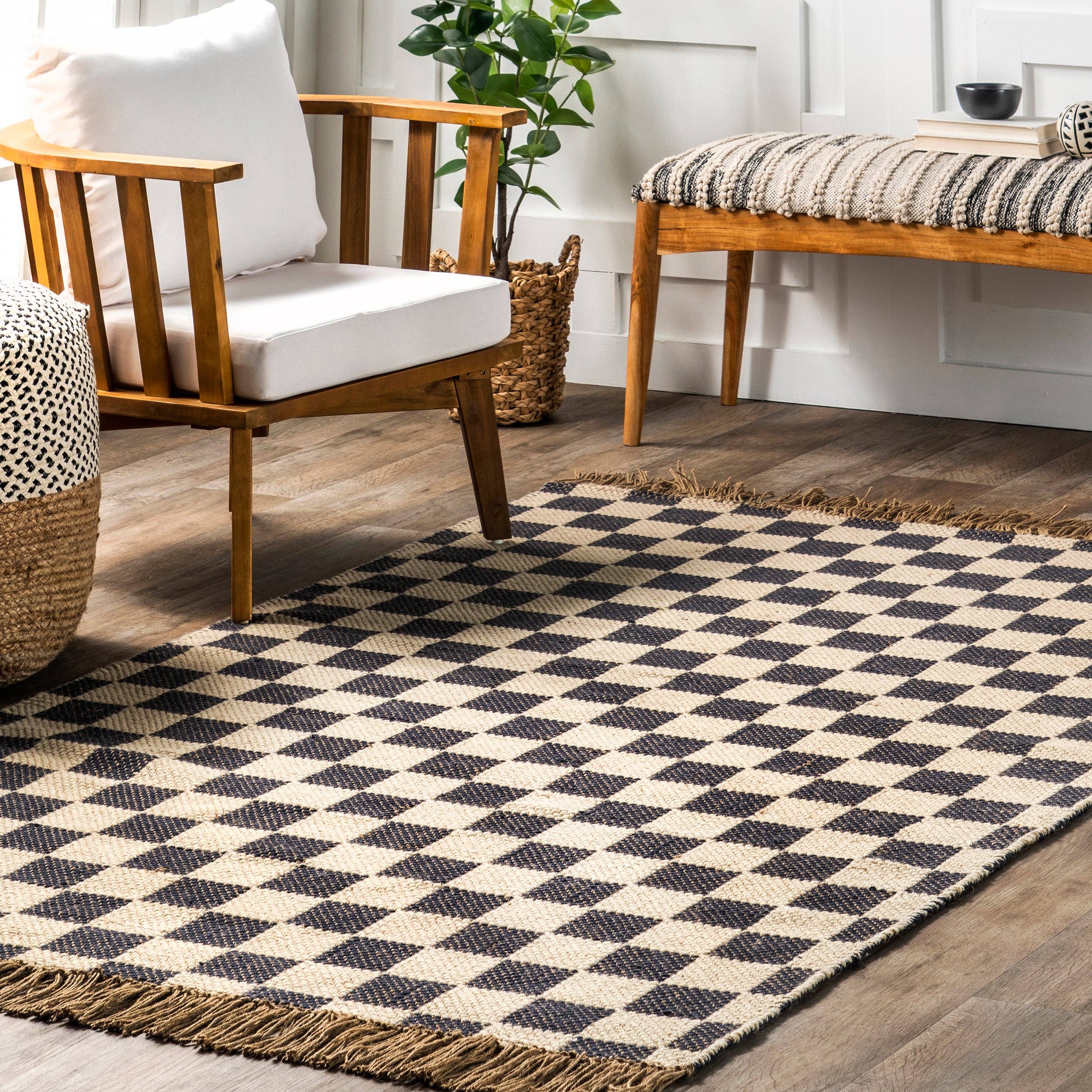 Gray Connie Checkered Wool/Jute Tasseled Area Rug for wholesale on Faire7