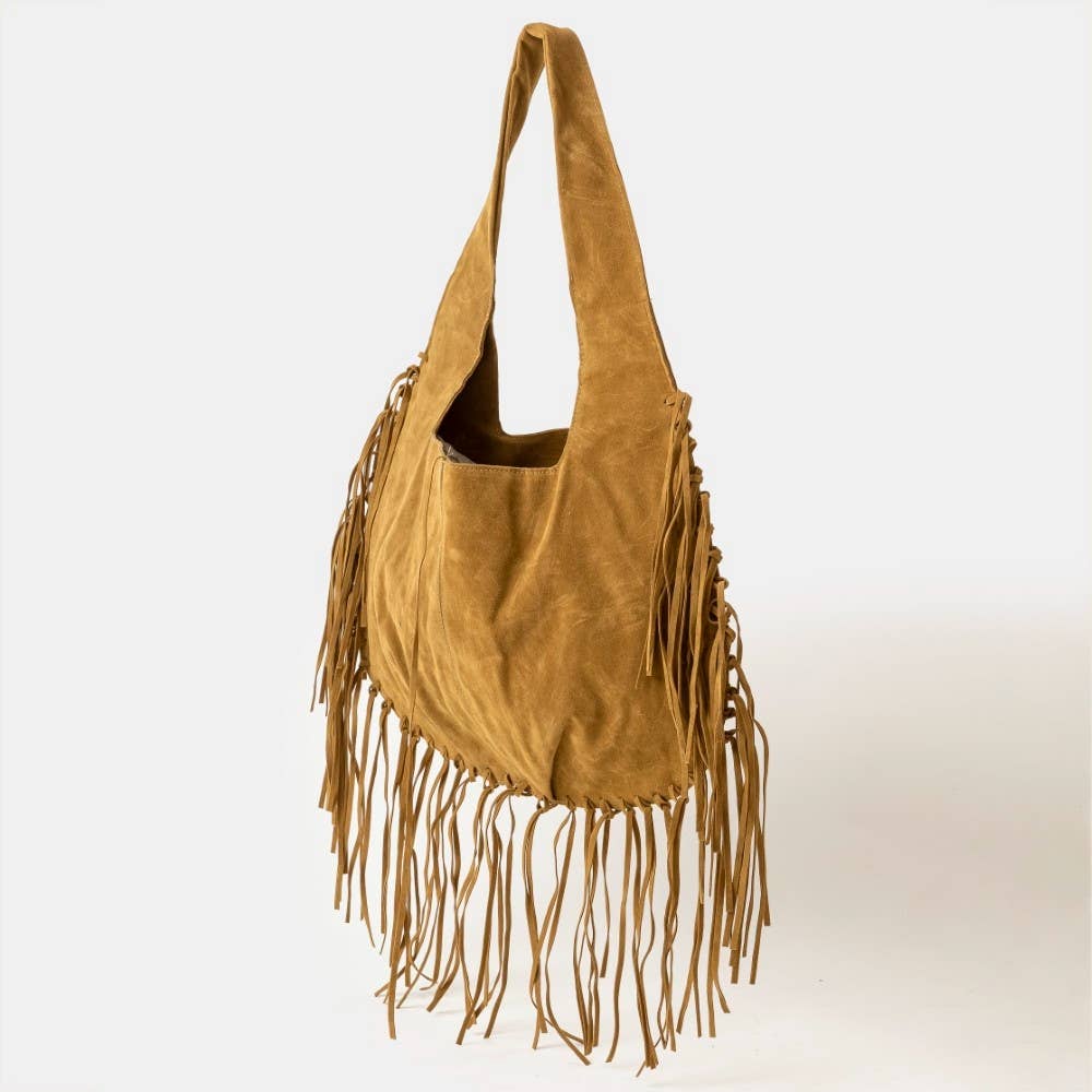 Collections by Fame Accessories – Engroshandel Skuldertaske – til kvinder – Skuldertaske med flossede frynser detaljer2