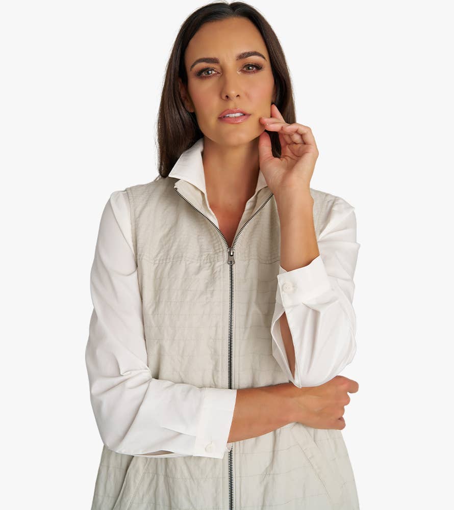 Stella Carakasi - Wholesale Outerwear Vest - Women's - Women's Zip-Front On The Go Vest7