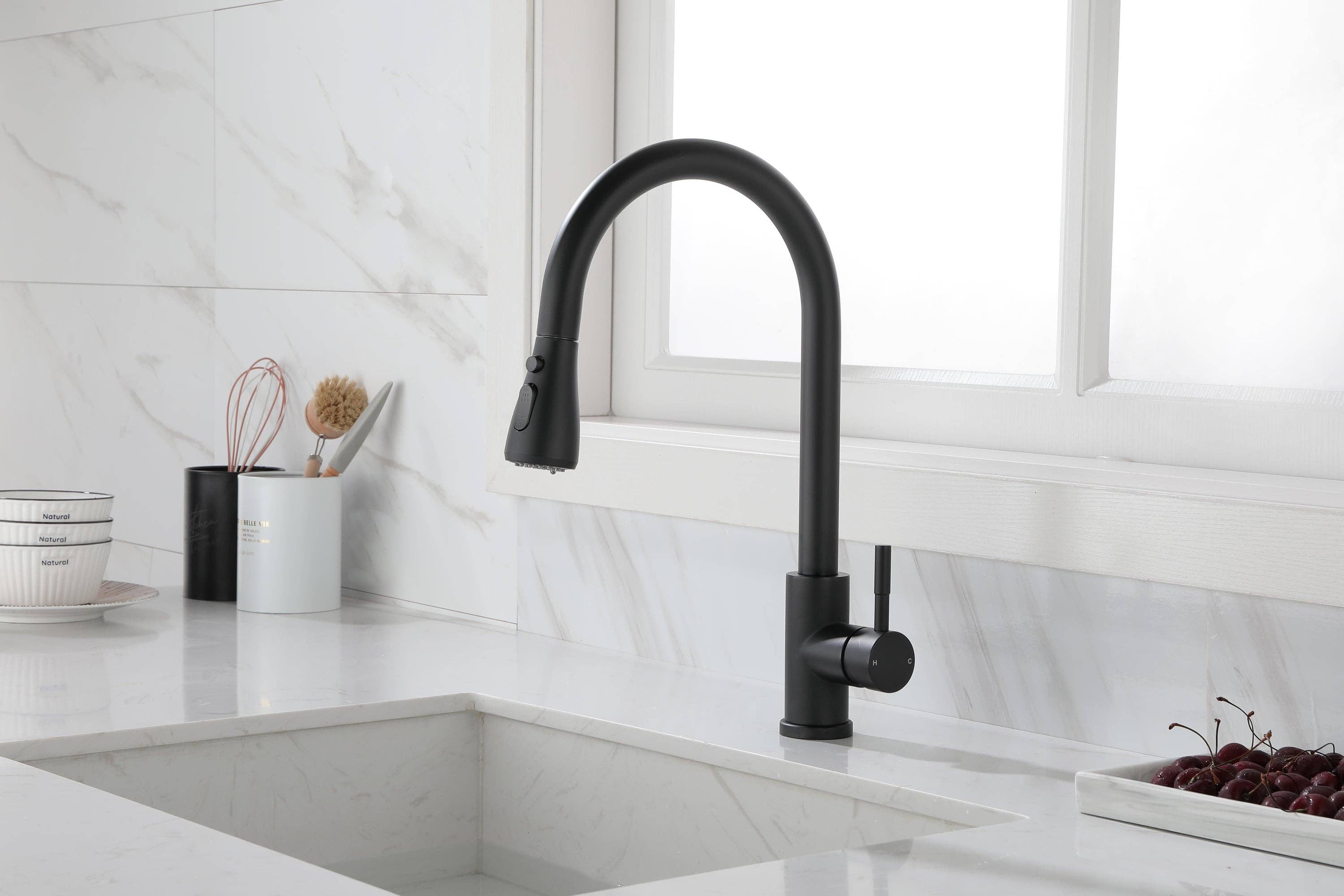 39F Inc. - Wholesale Kitchen Tool/Gadget - Matte Black Kitchen Faucet with Pull-Out Sprayer19