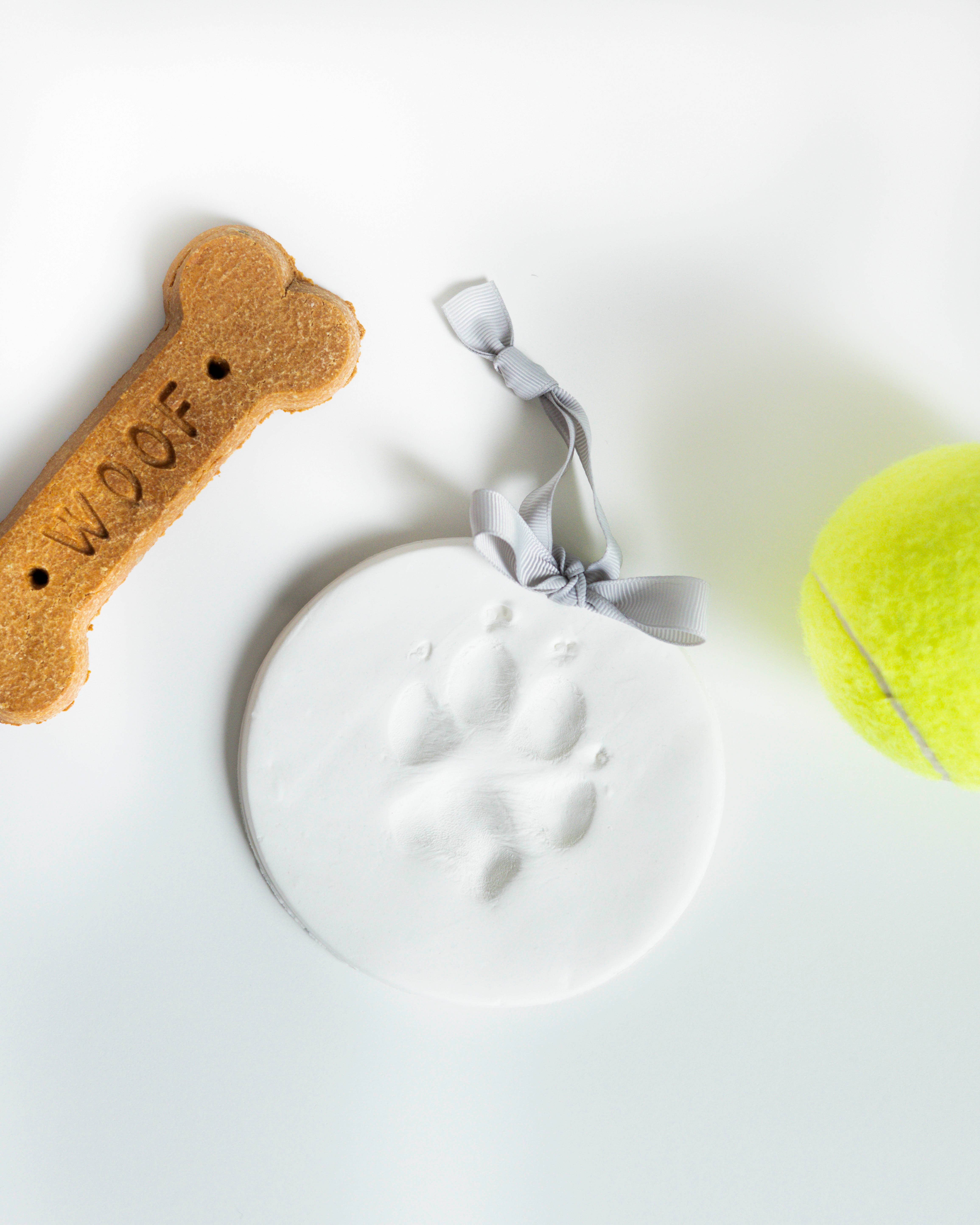 Pearhead - Wholesale Ornament - Pet Pawprints Keepsake Ornament Kit, Christmas Pet Gift5