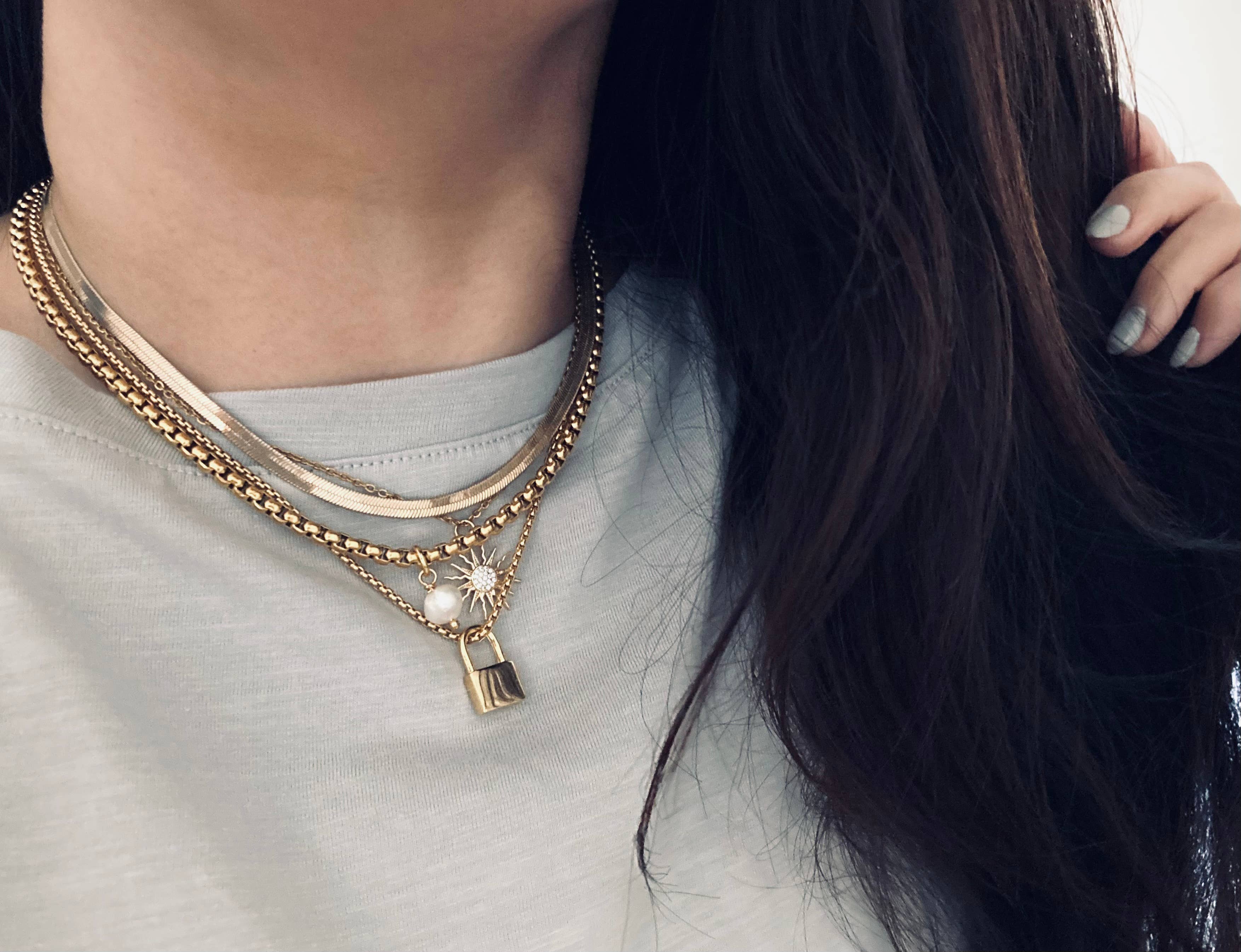 Amady Jewelry - Vendita all'ingrosso Collana con ciondolo/pendaglio - Collana con ciondolo a lucchetto dorato su catena placcata oro o argento3