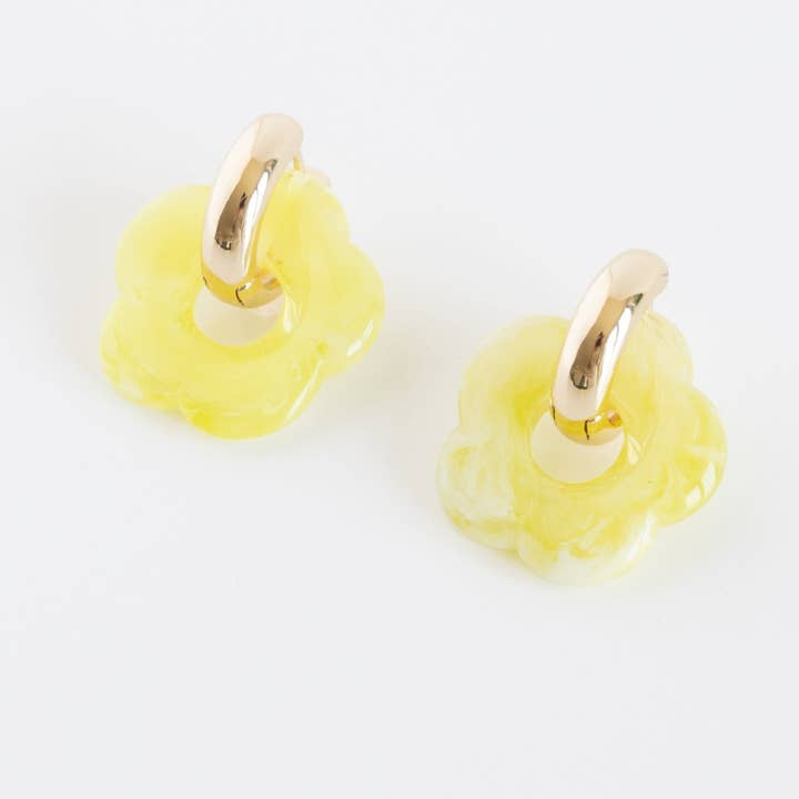 LYHO - Wholesale Huggie Earrings - Glassy Daisy Earrings | Handmade clay jewelry | LYHO5